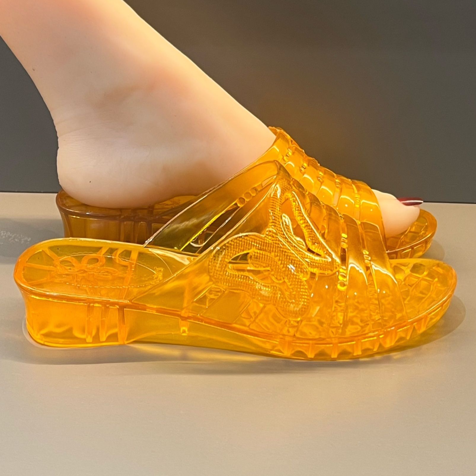 Jelly Sandal Women - Modische Lila Glitzer-Keilsandalen für Damen, Sommerliche