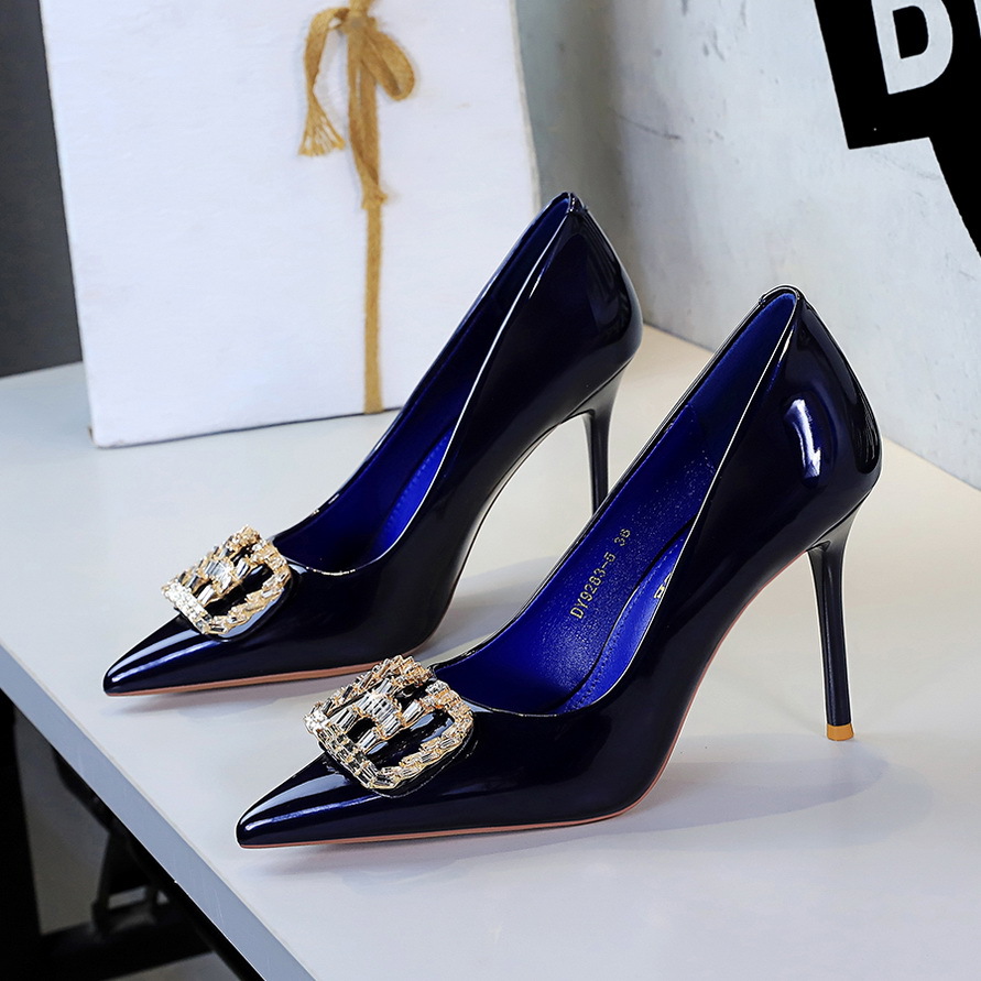 BIGTREE Elegante Spitze High H – Court Heel Pointed Bewertung und Preis