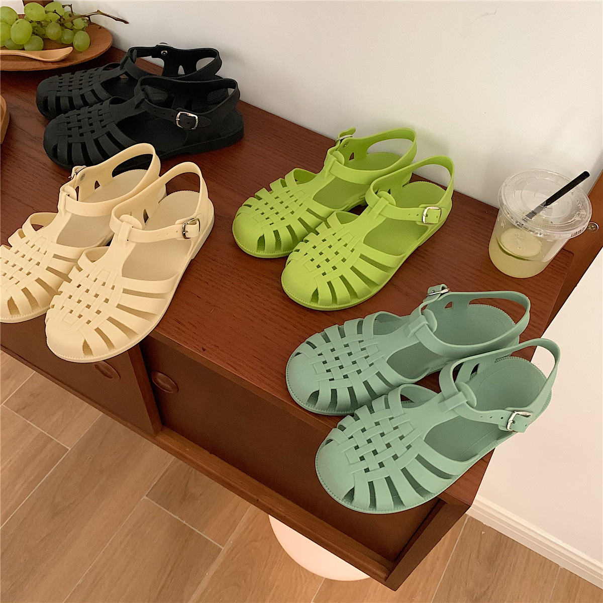 XIXITIAO Vintage Hohl Gewebte  – Jelly Sandal Women Bewertung und Preis
