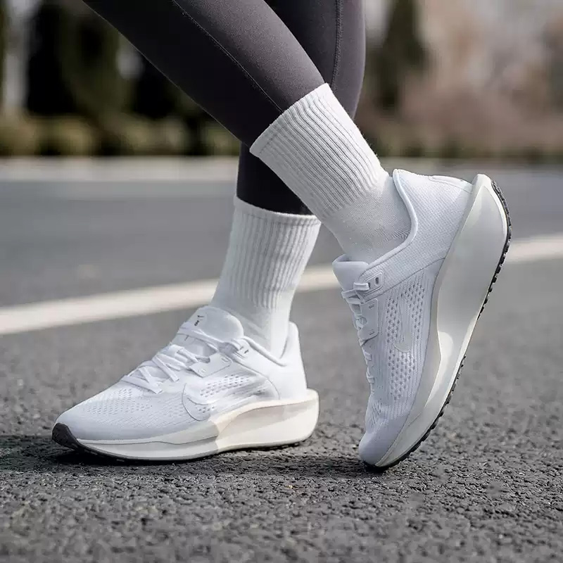 NIKE Damen QEST 6 Mesh-Schuhe  – Women Shoes Running Nike Bewertung und Preis
